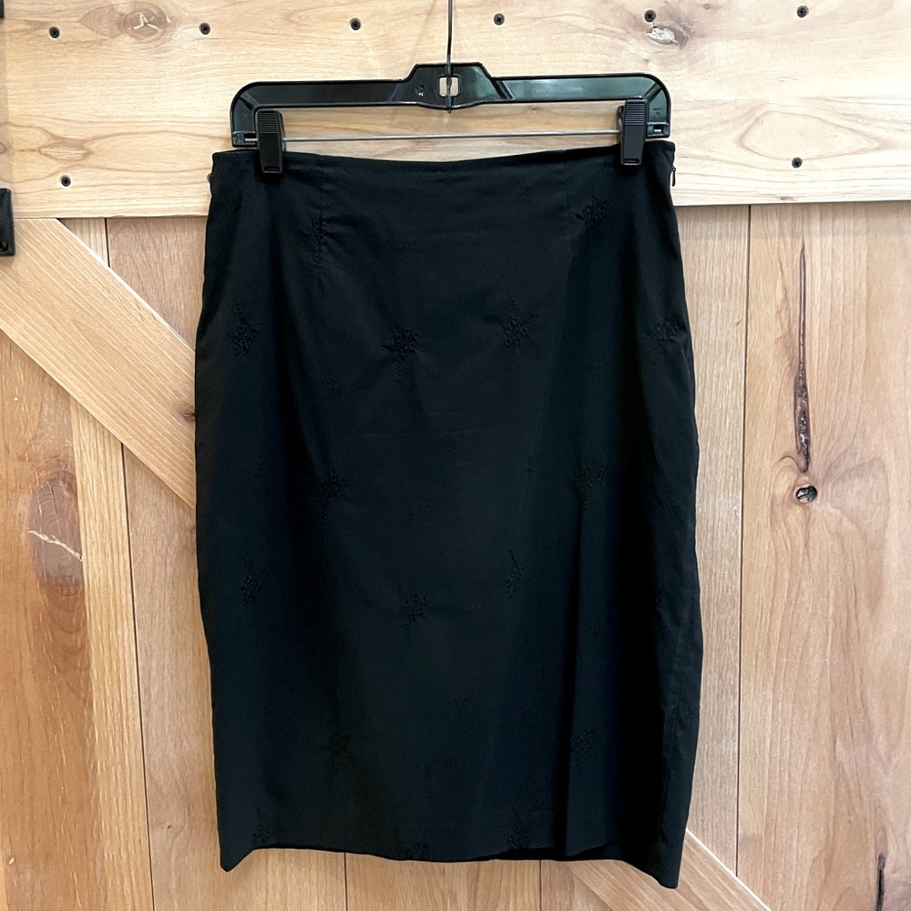 BOGO!! ❤️Express Skirt❤️